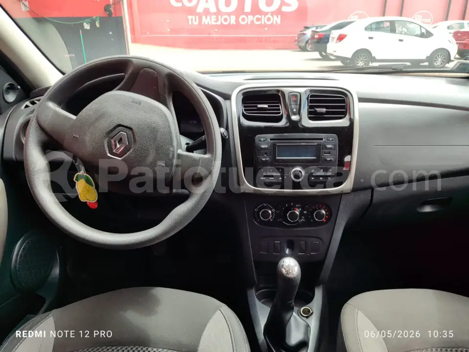 Foto 6 de Renault SANDERO EXPRESSION