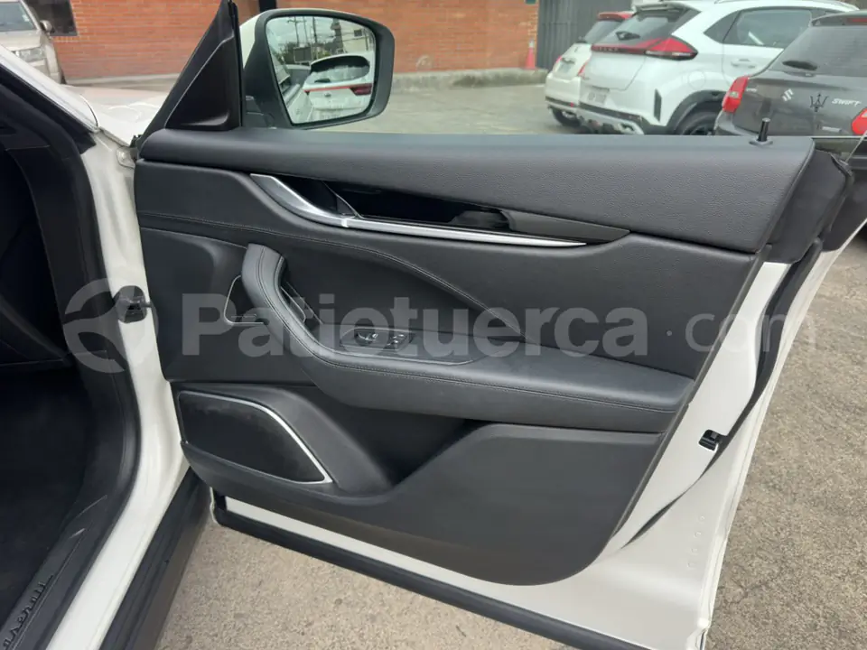 Foto 12 de Maserati Levante Gran Lusso SQ4