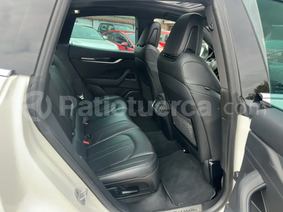 Foto 13 de Maserati Levante Gran Lusso SQ4