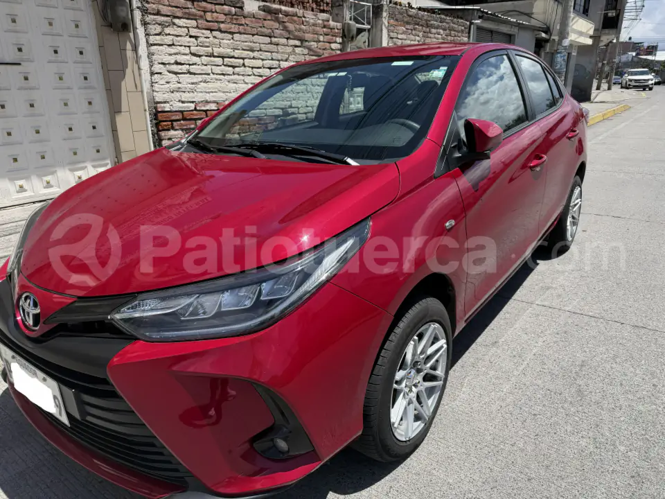 Foto 2 de Toyota Yaris