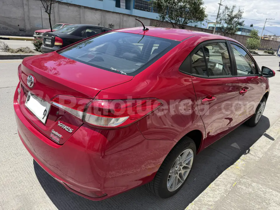 Foto 5 de Toyota Yaris