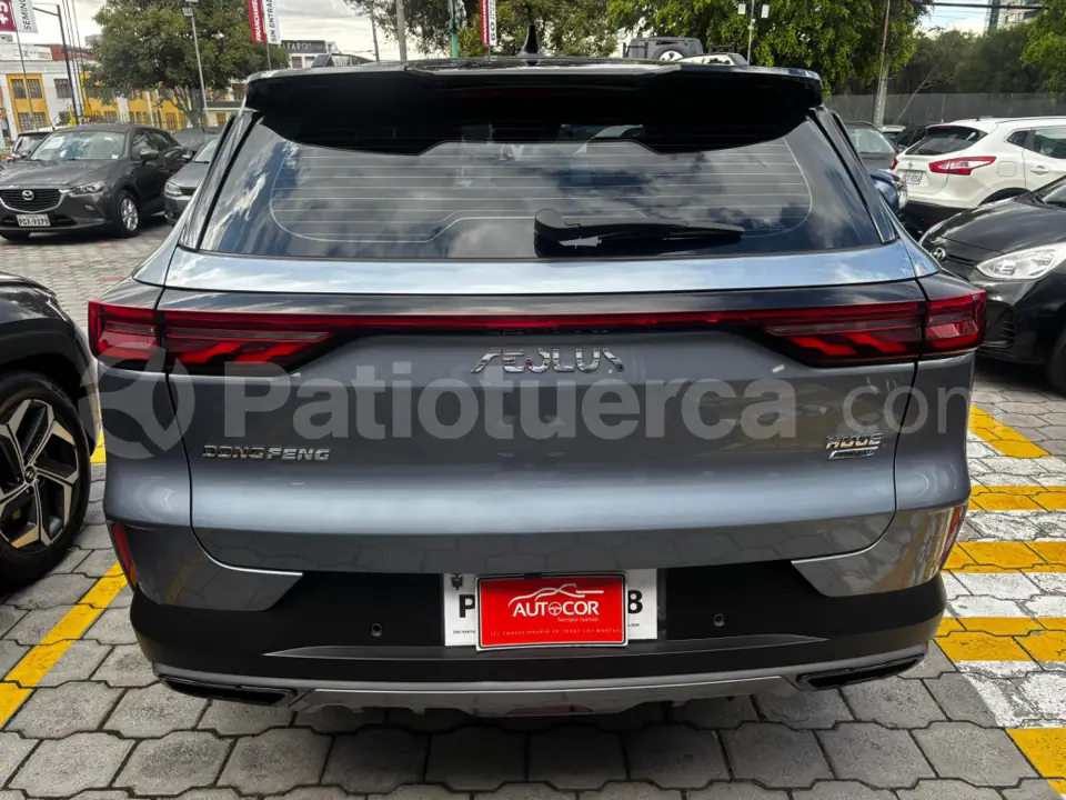 Foto 5 de DongFeng HUGE T