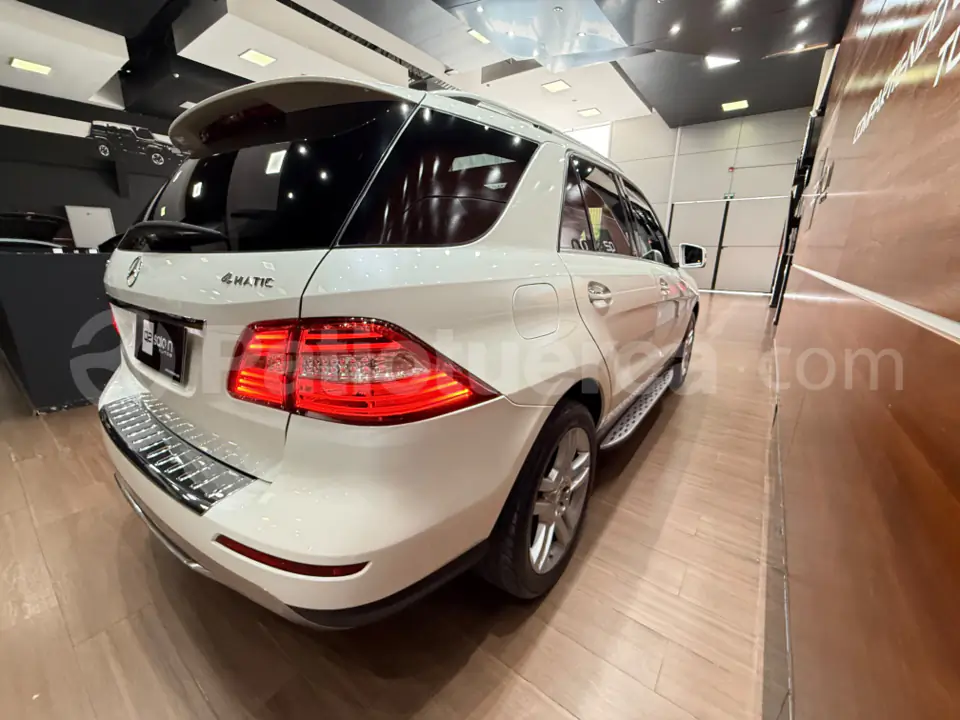 Foto 5 de Mercedes Benz ML 350 4matic