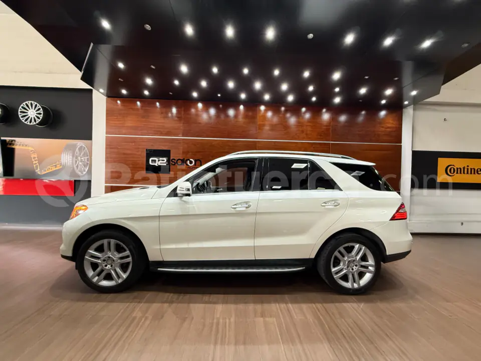 Foto 6 de Mercedes Benz ML 350 4matic