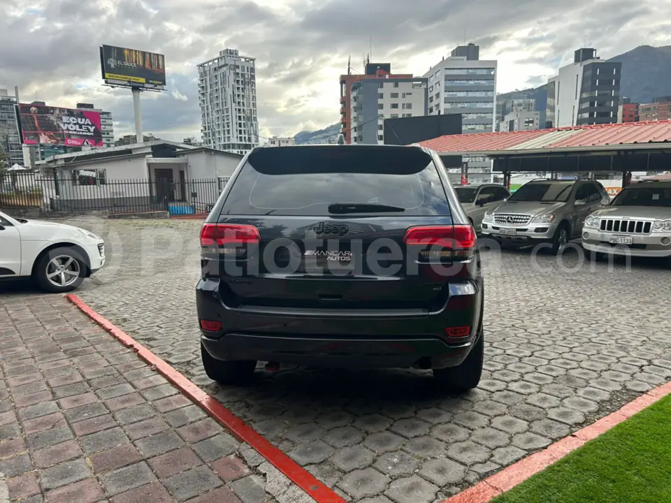 Foto 7 de Jeep Grand Cherokee Laredo