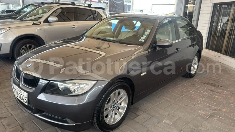 Foto 1 de BMW 320i