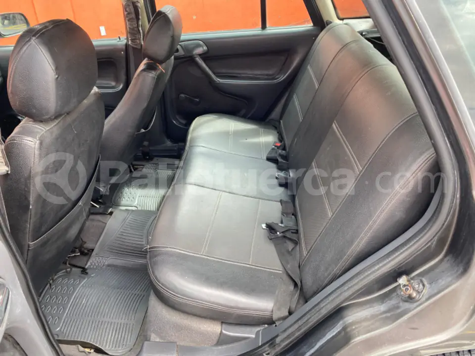 Foto 5 de Volkswagen Gol 1.8