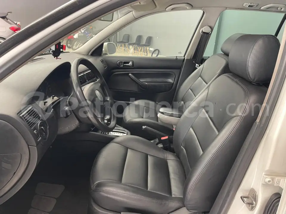 Foto 7 de Volkswagen Golf Confortline