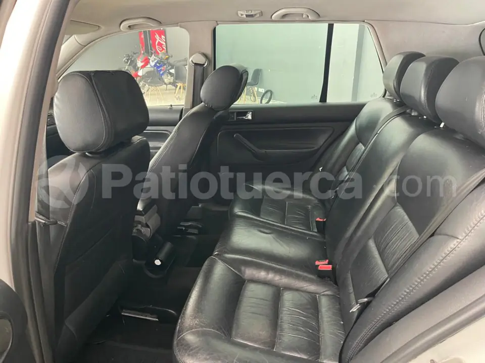 Foto 9 de Volkswagen Golf Confortline