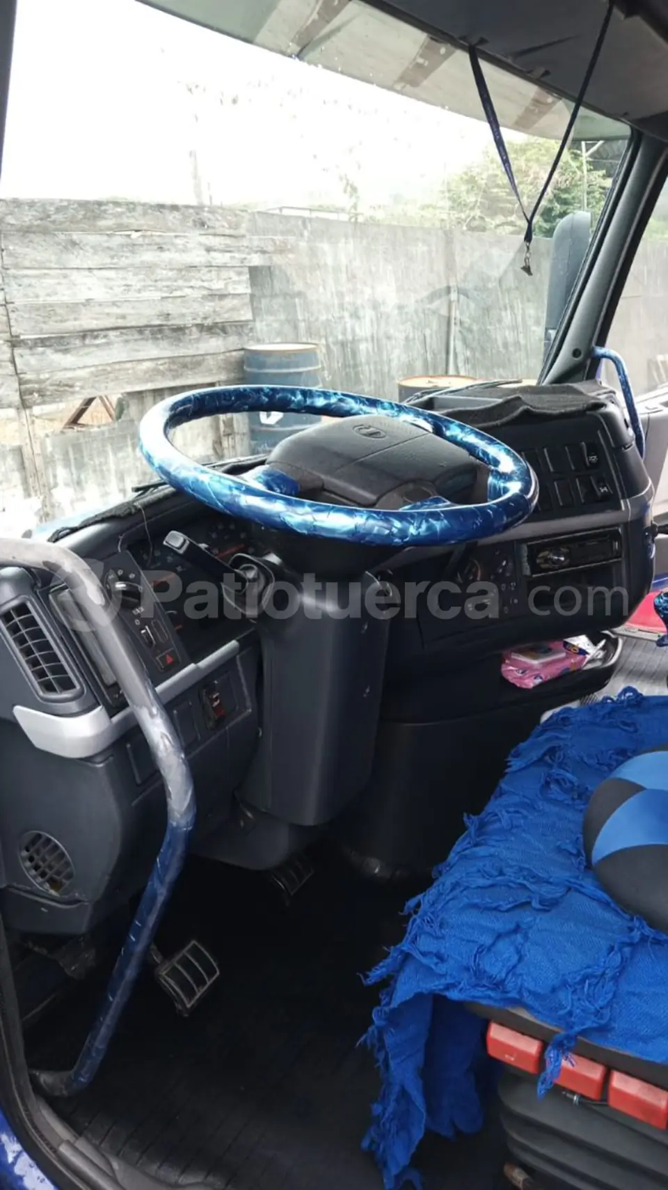 Foto 10 de Volvo NH 12