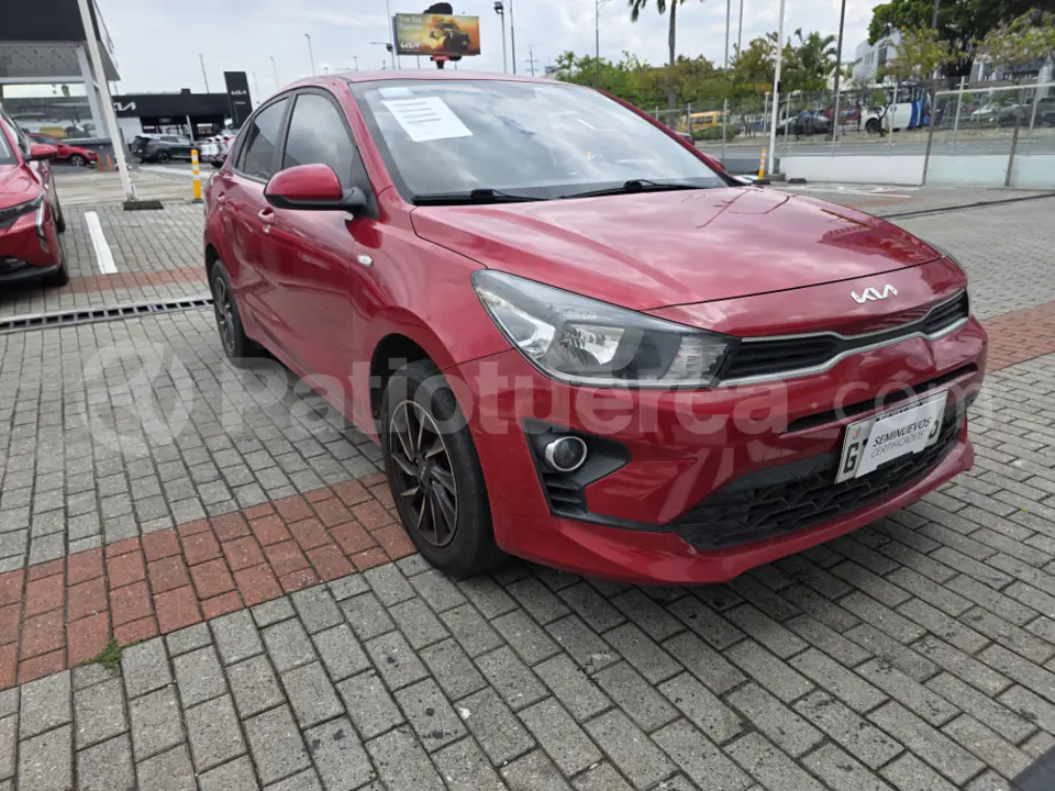 Foto 3 de Kia Rio