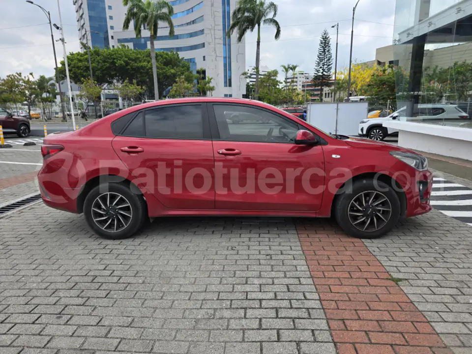 Foto 4 de Kia Rio