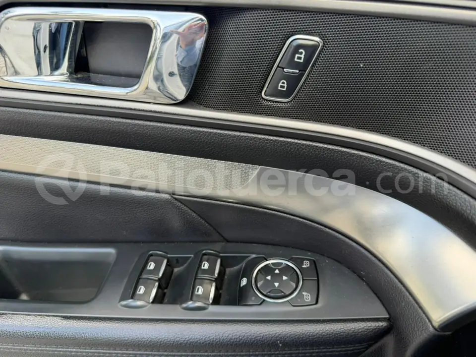 Foto 19 de Ford Explorer XLT