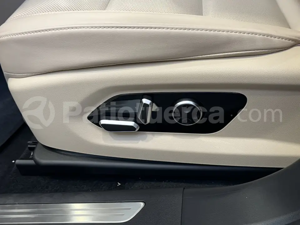 Foto 18 de Seres 5 Max