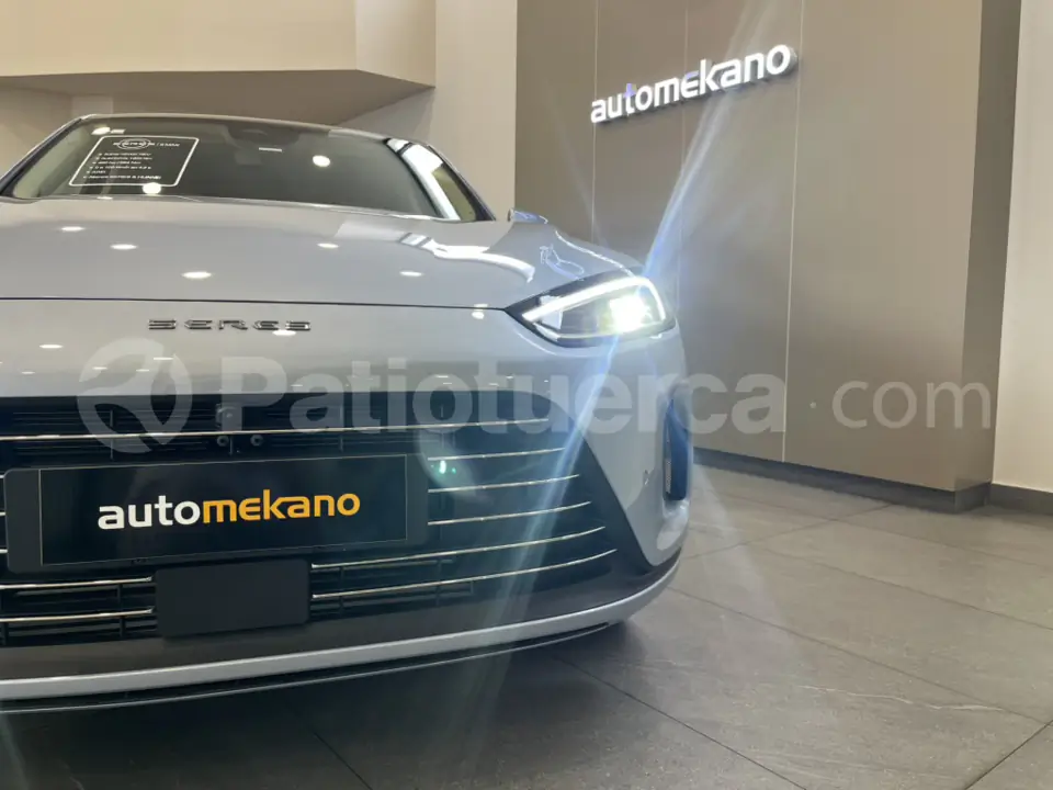 Foto 29 de Seres 5 Max