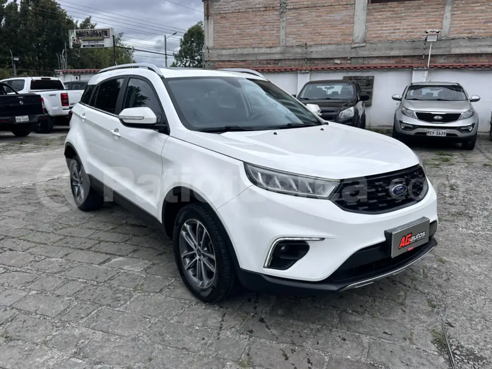 Foto 2 de Ford Territory