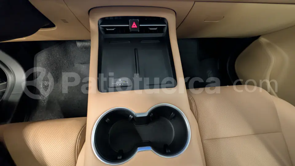 Foto 10 de DFSK E5 PLUS