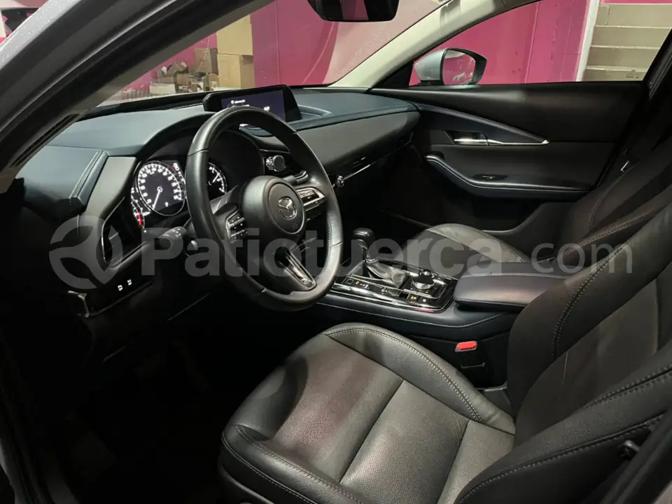 Foto 3 de Mazda CX30 CORE