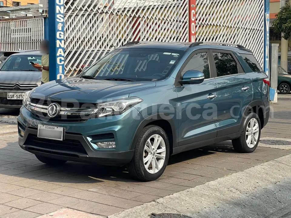 Foto 3 de DFSK GLORY 560