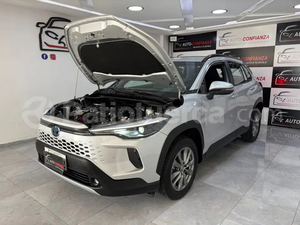 Foto 29 de Toyota Corolla Cross Mid