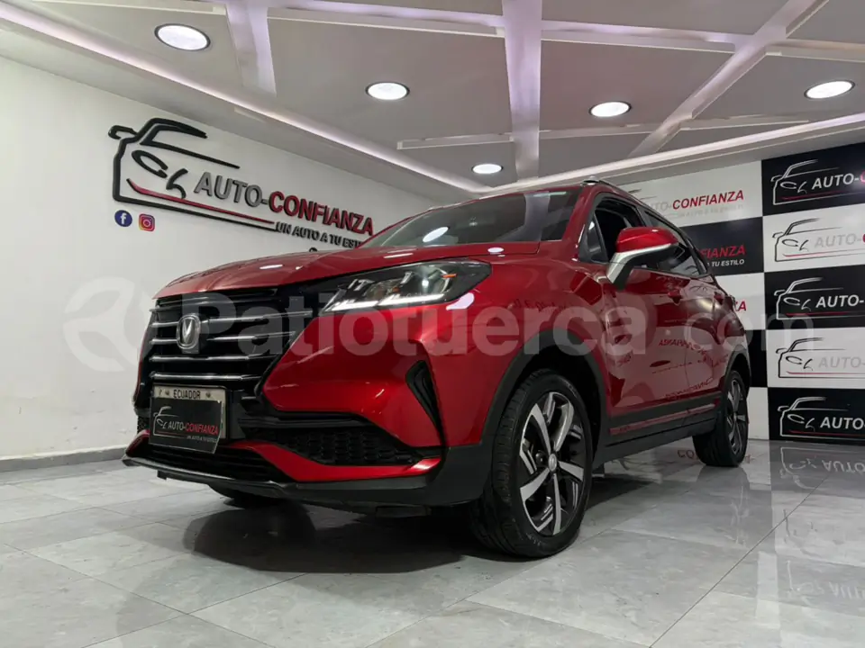 Foto 5 de Changan NEW CS15 ELITE