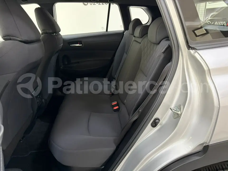 Foto 15 de Toyota COROLLA CROSS