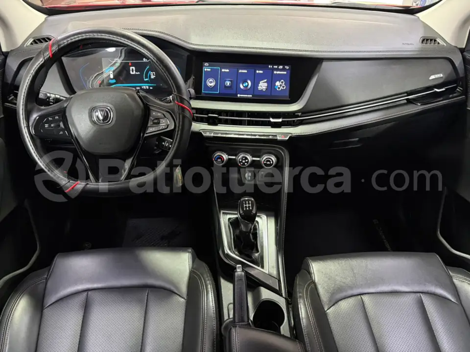 Foto 21 de Changan NEW CS15 ELITE