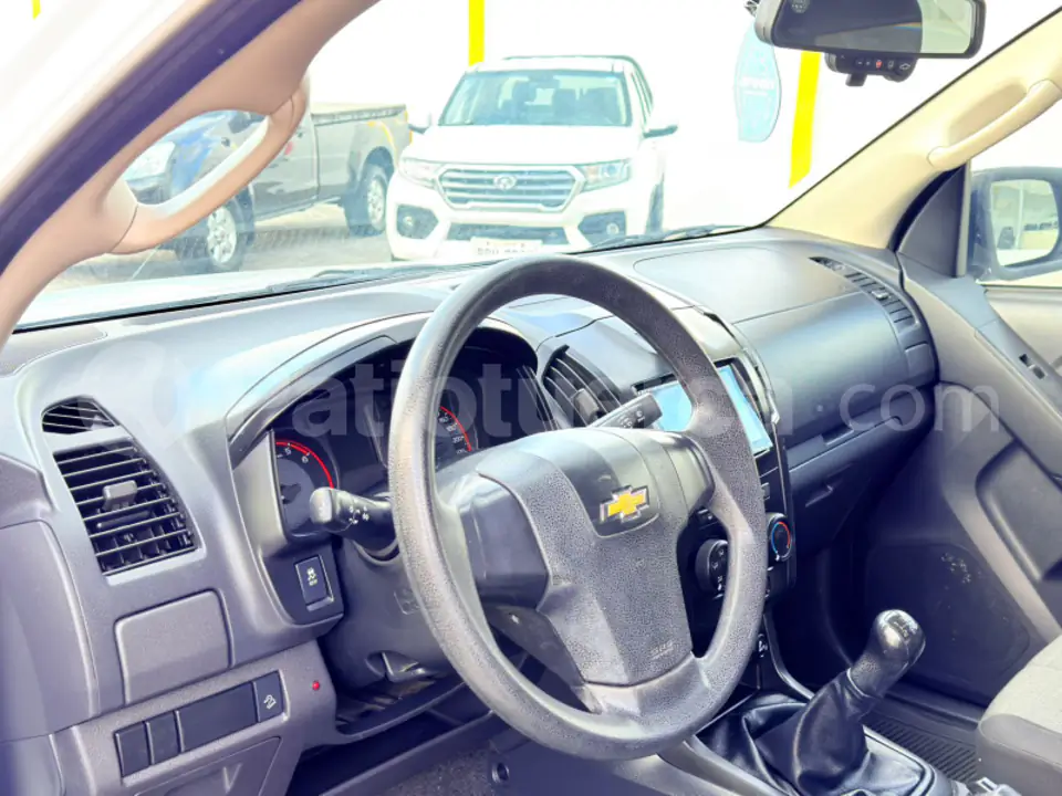 Foto 9 de Chevrolet D-MAX CRDI 2.5 CD 4X2 TM DIESEL