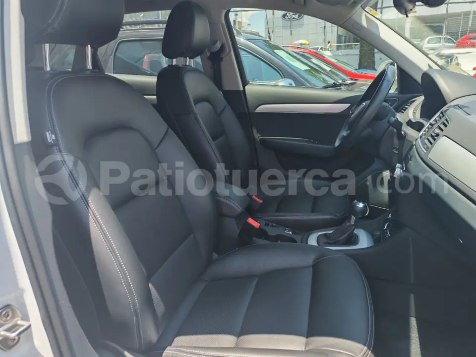 Foto 12 de Audi Q3 TFSI