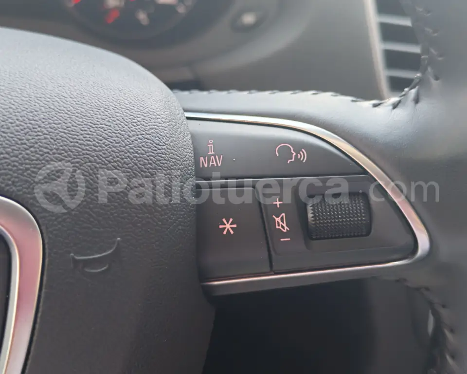 Foto 20 de Audi Q3 TFSI