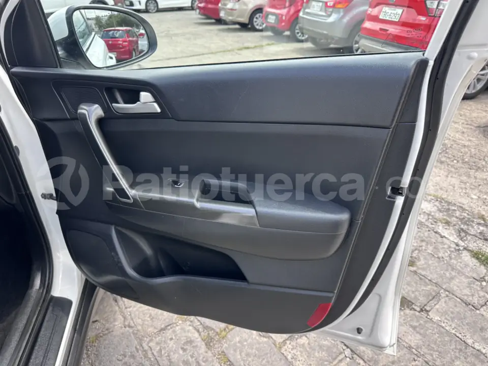Foto 11 de Kia Sportage GT
