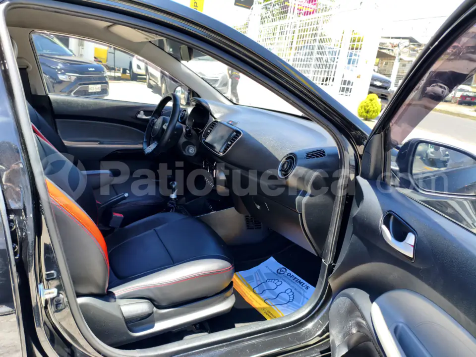 Foto 12 de Kia Soluto LX