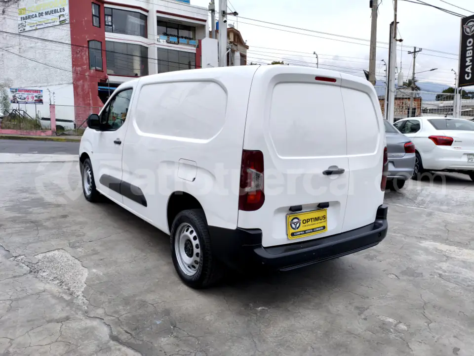 Foto 4 de Peugeot PARTNER PRO LG