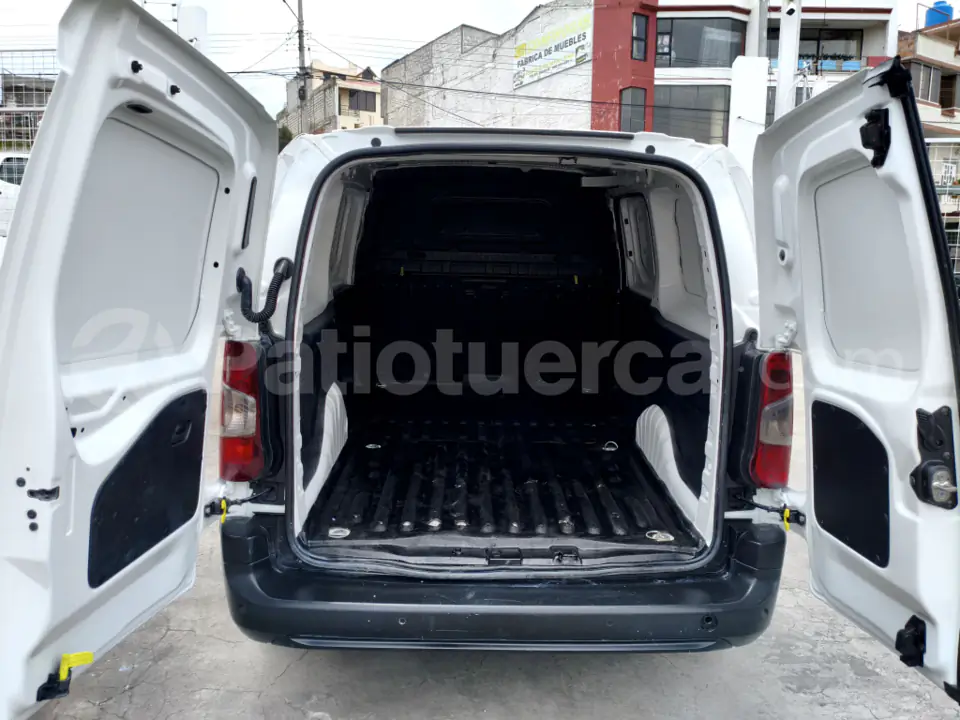 Foto 10 de Peugeot PARTNER PRO LG