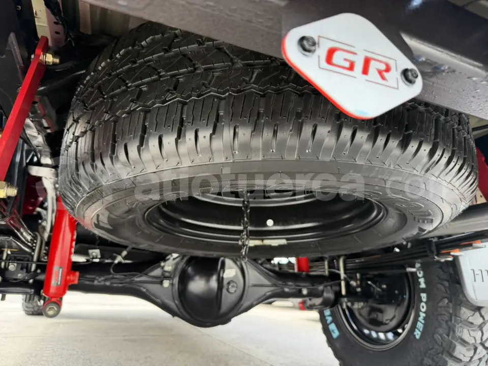 Foto 17 de Toyota Hilux CD 4x4 Diesel