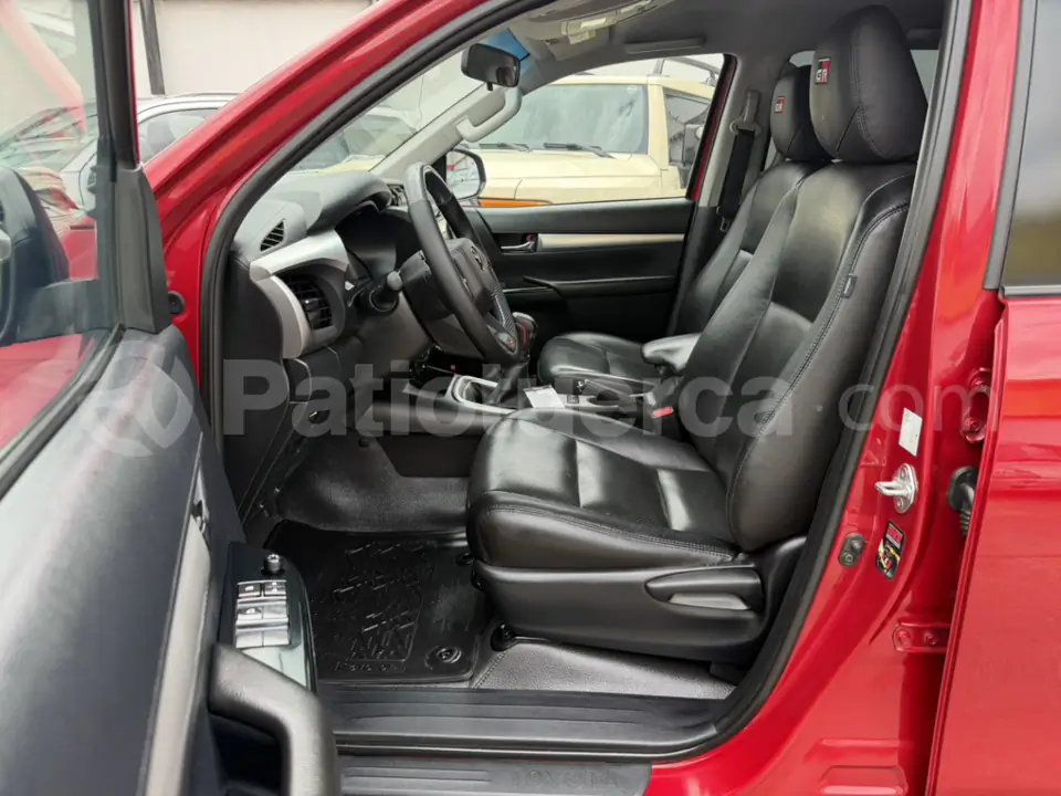 Foto 34 de Toyota Hilux CD 4x4 Diesel