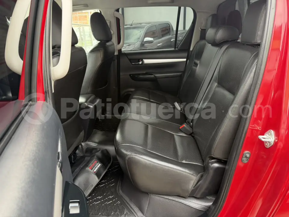 Foto 37 de Toyota Hilux CD 4x4 Diesel