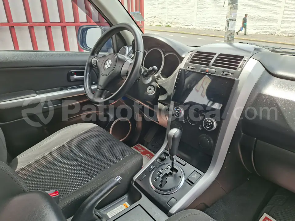 Foto 9 de Suzuki Grand Vitara SZ 2.4