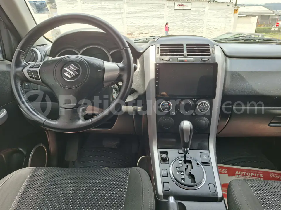 Foto 14 de Suzuki Grand Vitara SZ 2.4