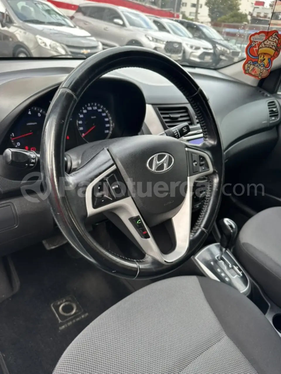 Foto 8 de Hyundai Accent