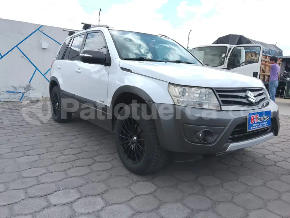 Foto 2 de Suzuki Grand Vitara SZ 2.4 4x4