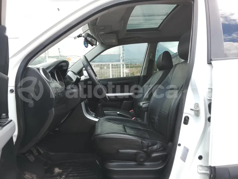 Foto 3 de Suzuki Grand Vitara SZ 2.4 4x4