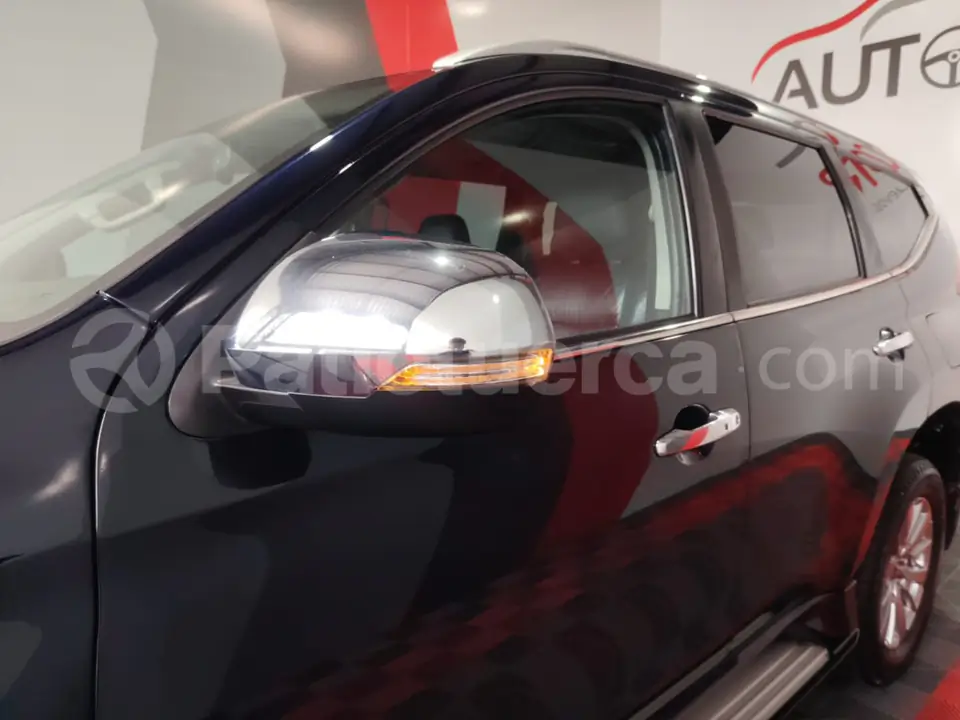 Foto 3 de Mitsubishi Montero Sport