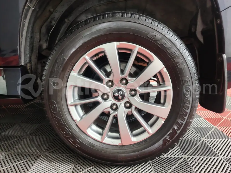 Foto 10 de Mitsubishi Montero Sport