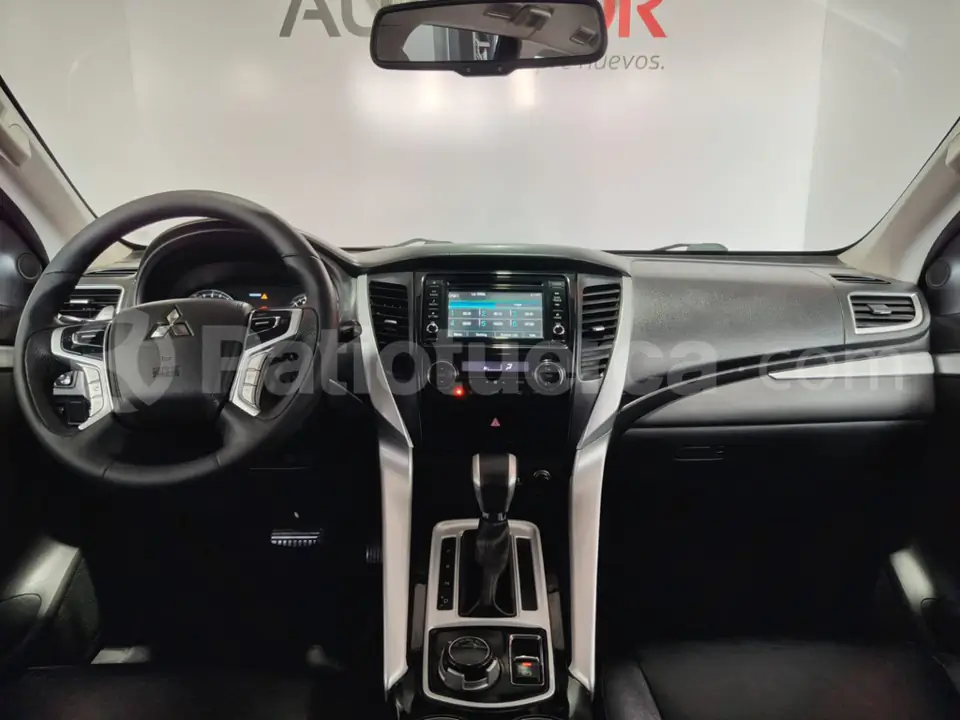 Foto 22 de Mitsubishi Montero Sport