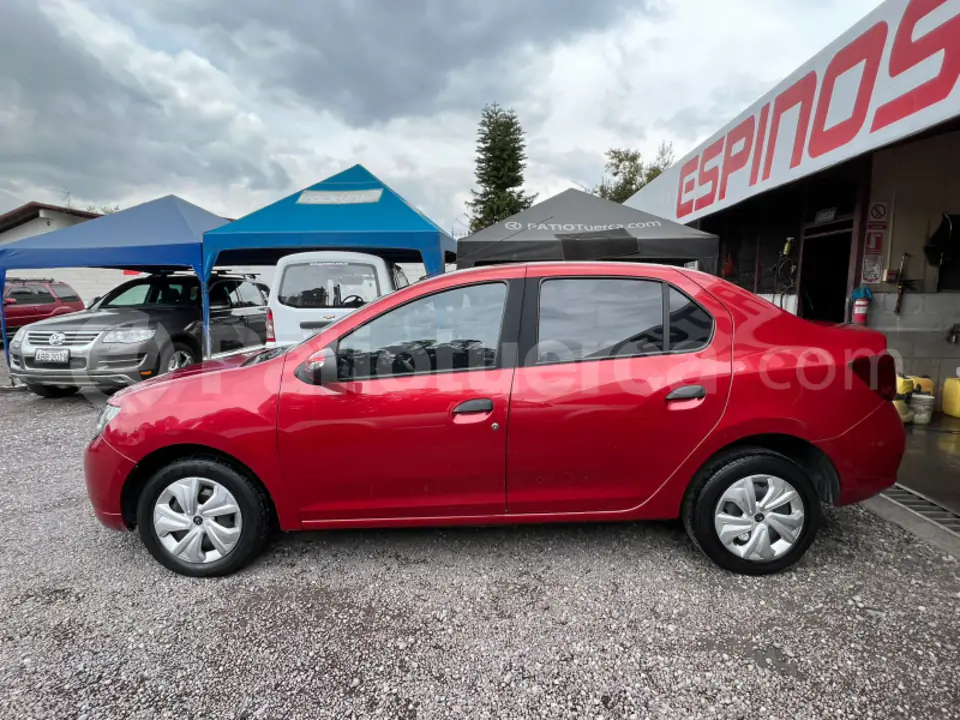 Foto 3 de Renault LOGAN EXPRESSION 1.6