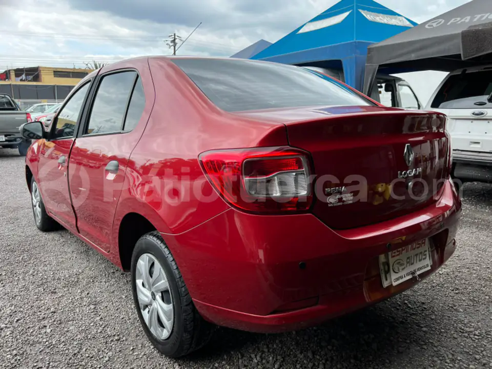 Foto 6 de Renault LOGAN EXPRESSION 1.6