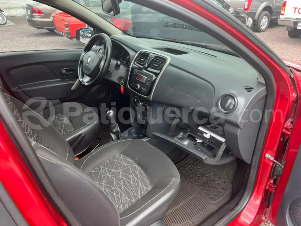 Foto 10 de Renault LOGAN EXPRESSION 1.6