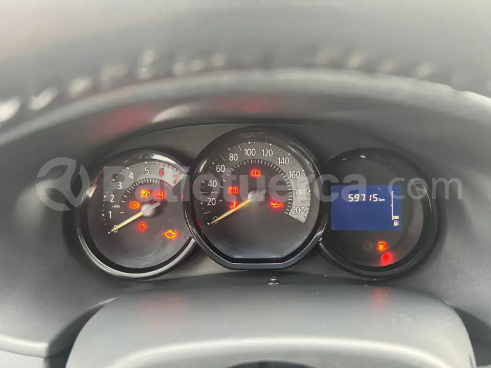 Foto 13 de Renault LOGAN EXPRESSION 1.6