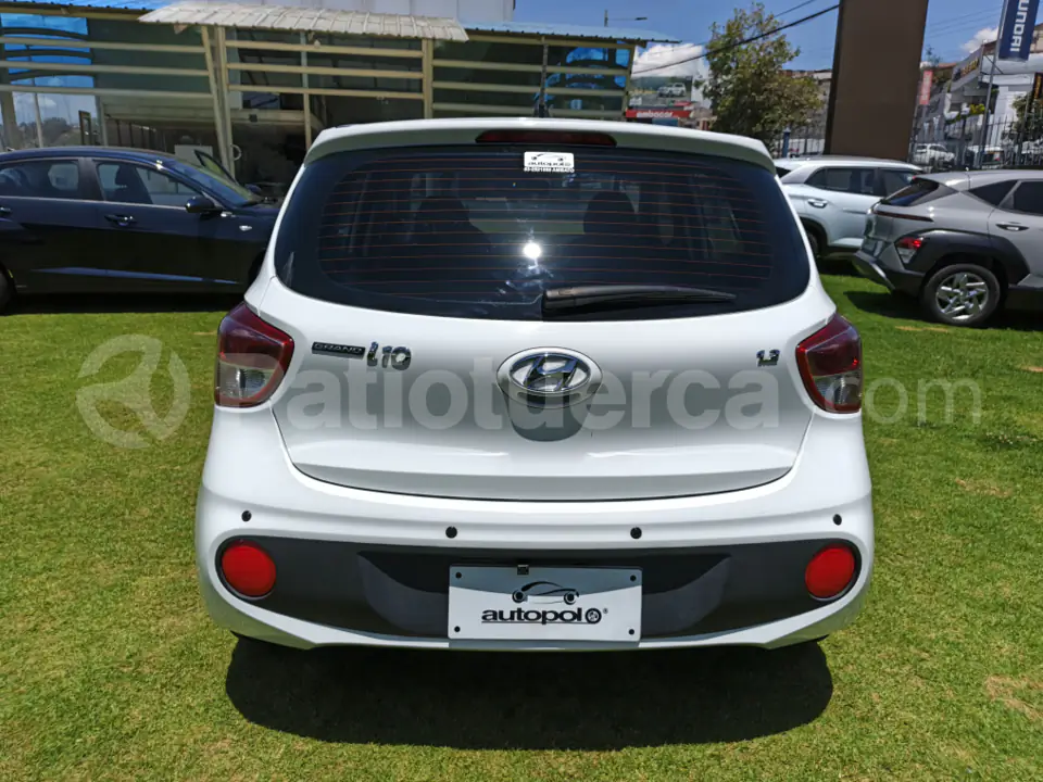 Foto 4 de Hyundai Grand I10 HB